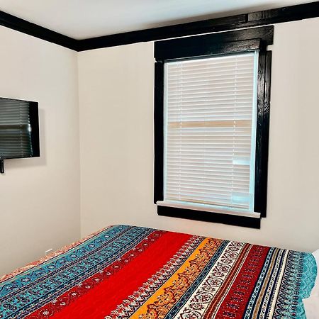 Peachland Beach Resort Экстерьер фото